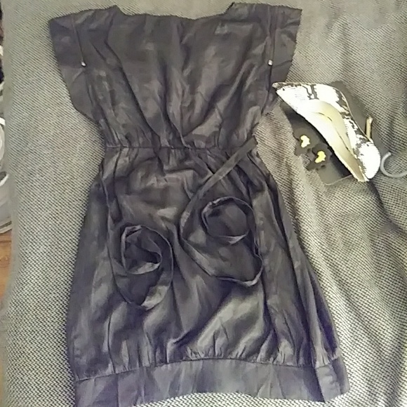 Black Cocktail Dress - Picture 3 of 3